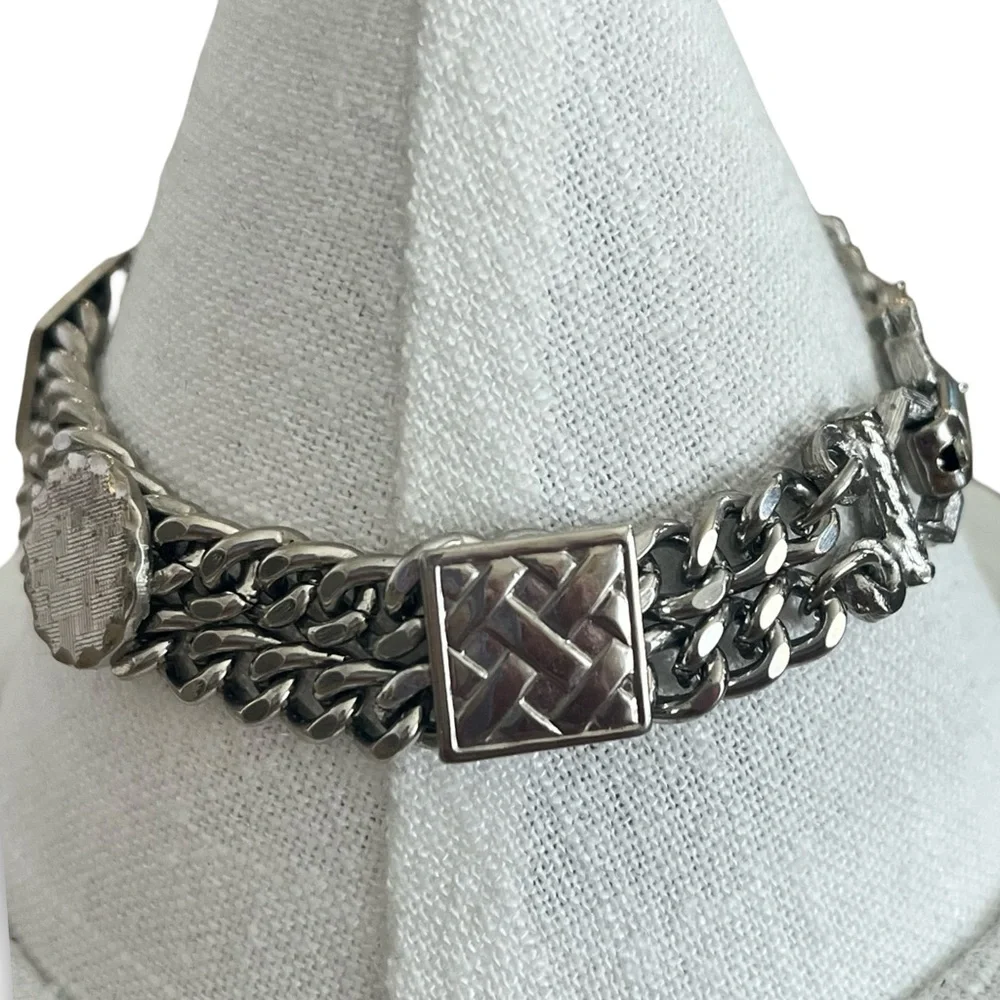 Silver Tome Clasp Bracelet Circle and Square Medallions - Picture 3 of 6